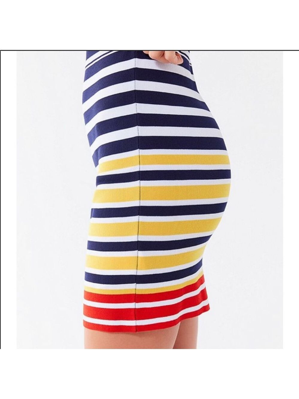 Urban Outfitters stripped two piece set - Picture 2 of 8